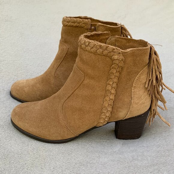 Matisse Shoes - Matisse Lucinda Suede Fringe Block Heel Ankle Booties Sz8